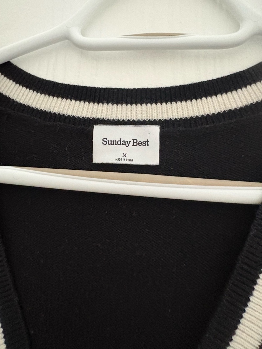 Aritzia Sunday Best Wool Cropped Sweater Vest - Picture 2 of 2